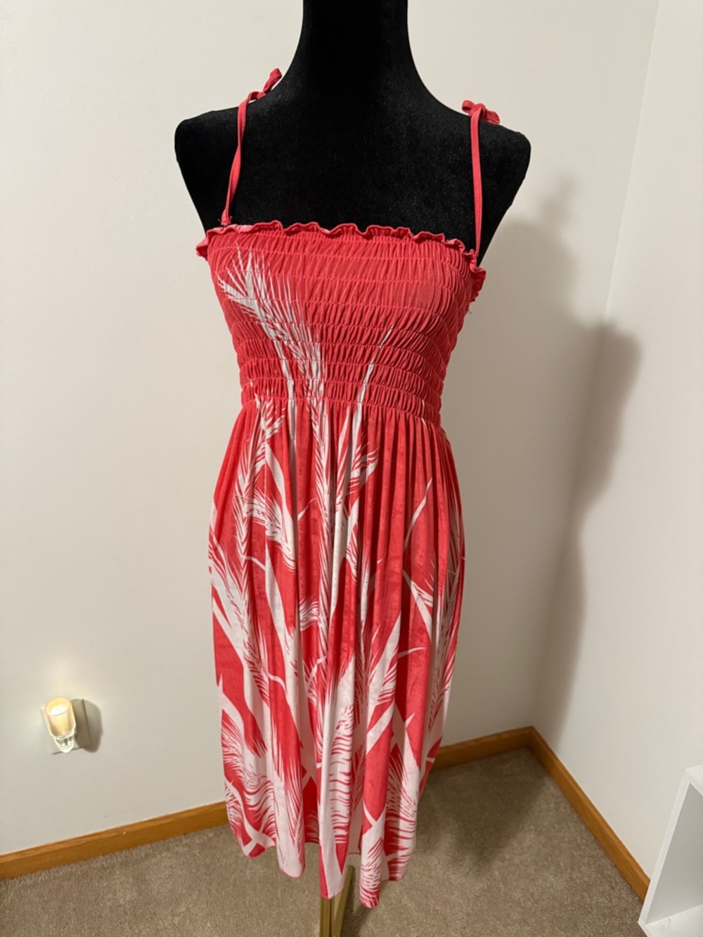 RETRO Red/Pink & White Smocked Sundress with Leaf Print